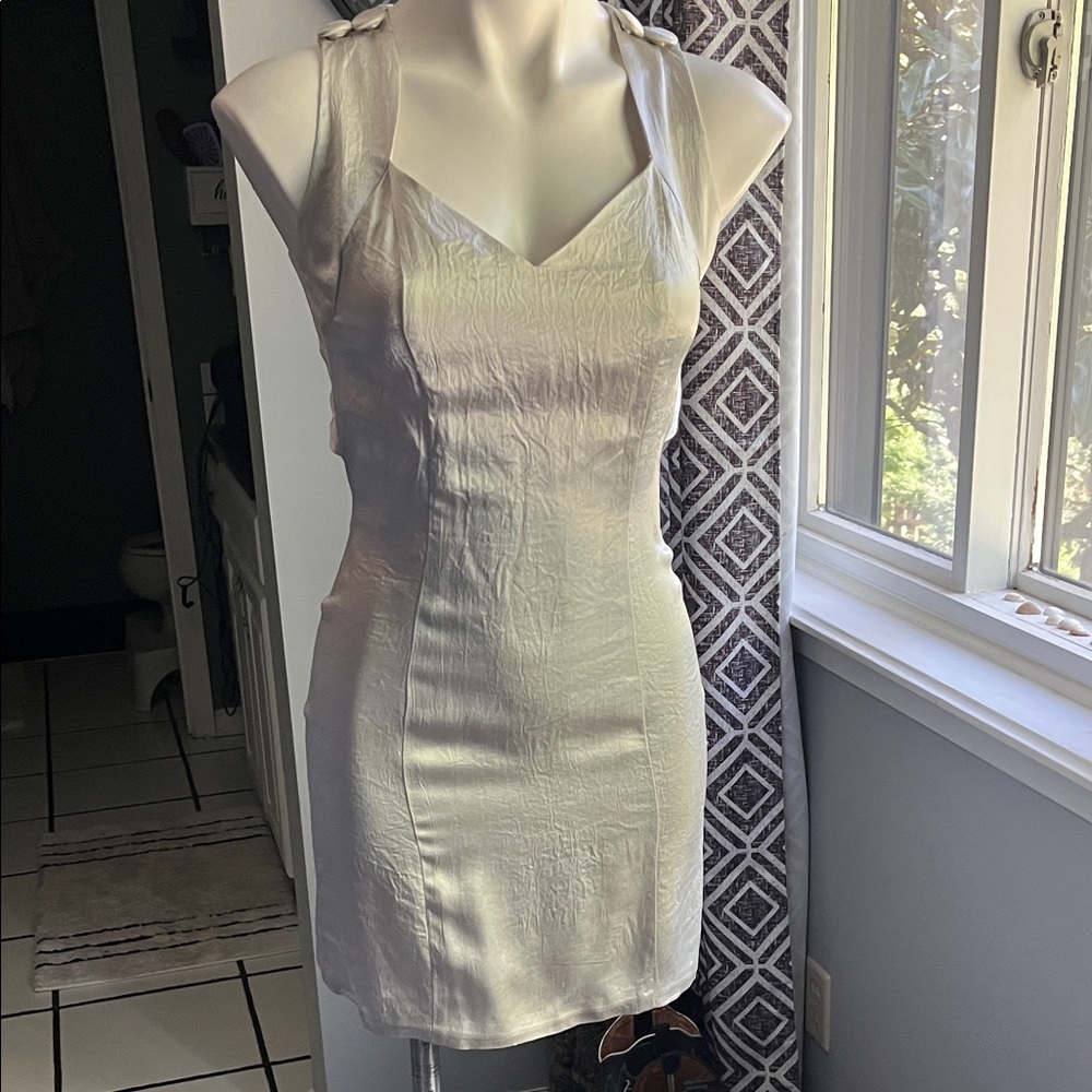 Stylish White Sleeveless Dress